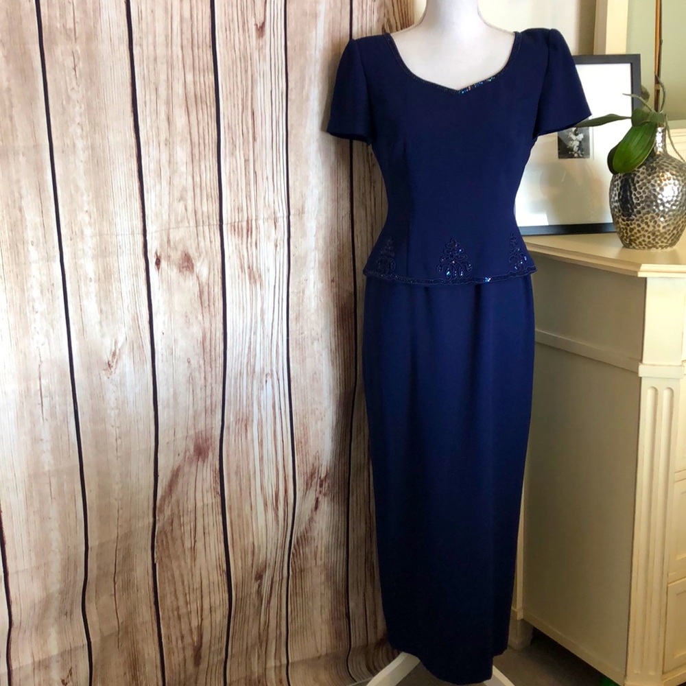 Donna Morgan Embroidered Beaded Formal Dress SZ 6